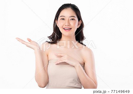 Beautiful young asian woman with clean fresh skin on white background, Face care, Facial treatment, 77149649