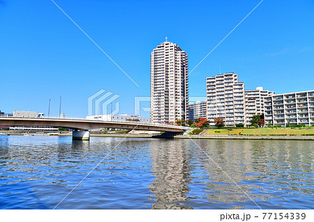 千住汐入大橋周辺を望む(東京都荒川区)【2020.11】 千住汐入大橋周辺を望む(東京都荒川区)【2020.11】 77154339