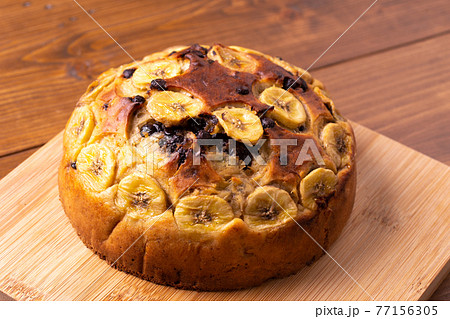 チョコチップバナナケーキ 77156305
