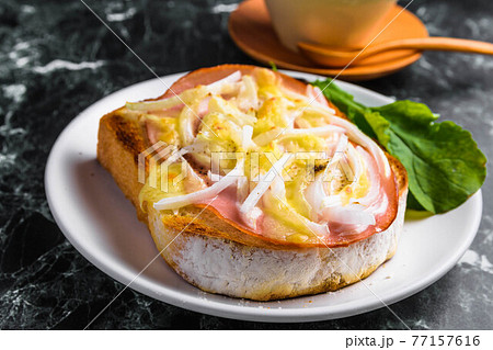 ハムトースト 77157616