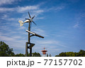 風力計と青空　―　カラー 77157702