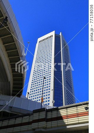 東京 西新宿の都市風景 東京オペラシティ 東京 西新宿の都市風景 東京オペラシティ 77158036