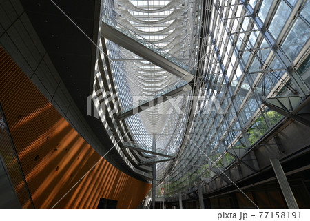 ＜東京都＞東京国際フォーラム 77158191