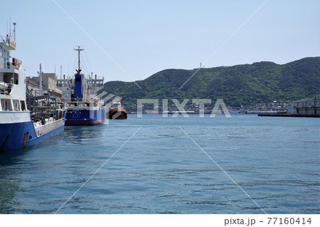 下関市商港岸壁と関門海峡 下関市商港岸壁と関門海峡 77160414