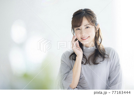 女性 ビューティー 女性 ビューティー 77163444