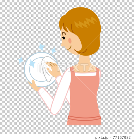 皿拭きをする女性 皿拭きをする女性 77167982