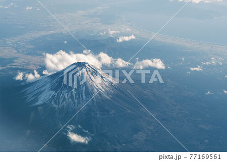 空から見た富士山 空から見た富士山 77169561