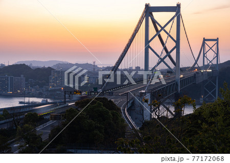 和布刈第二展望台から関門橋を望む - 夕景 77172068