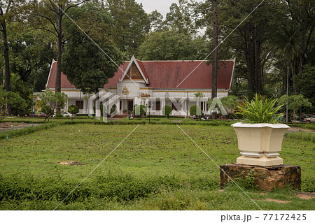 Royal cottage in the city of Siem Reap. 77172425