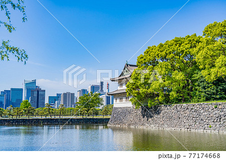 東京の都市風景 皇居外苑 江戸城 桜田巽櫓 77174668