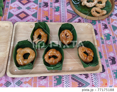 Dessert circle is Thai Traditional Style Donut 77175188