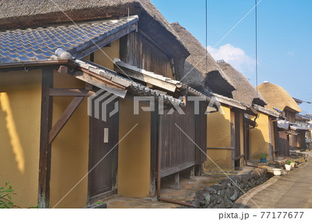 【肥前浜宿 (酒蔵通り 茅葺の町並み)】 佐賀県鹿島市浜町 77177677