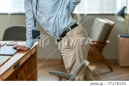 ポートレート 77179150