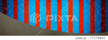 赤と青のストライプの幕 77179892