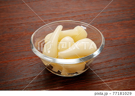 ラッキョウの甘酢漬け 77181029