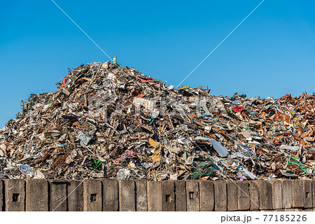 金属のスクラップ 金属のスクラップ 77185226