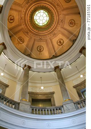 表慶館の天井ドーム(上野・東京) 表慶館の天井ドーム(上野・東京) 77185501