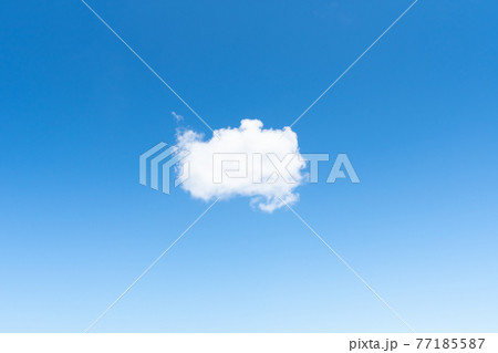 空に浮かんだ雲 空に浮かんだ雲 77185587