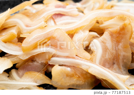 ミミガー 77187513