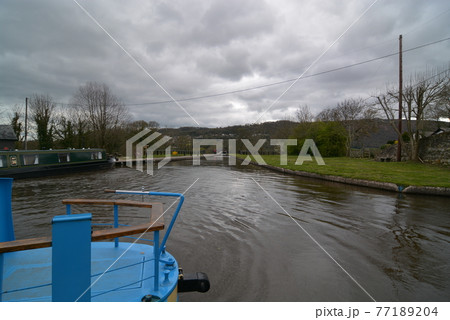 イギリス ポントカサルテ水道橋 77189204