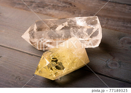 水晶　天然石 77189325