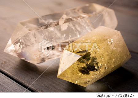 水晶　天然石 77189327