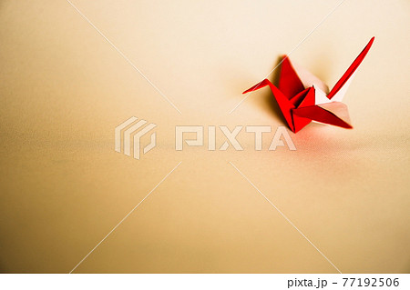 紅白折り鶴紅白折り鶴 紅白折り鶴紅白折り鶴 77192506