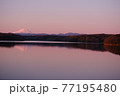 狭山湖鏡水の朝焼け 77195480