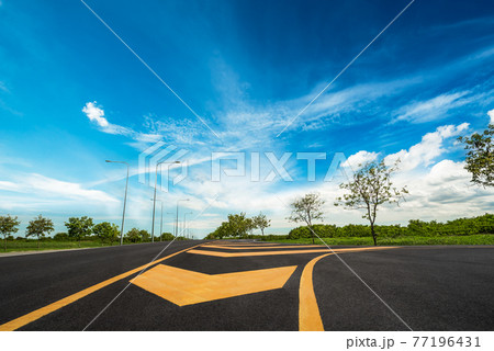 Local road 77196431