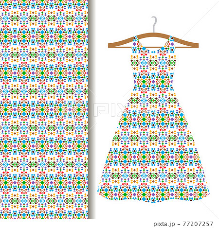 Dress fabric with green geometric mosaic 77207257
