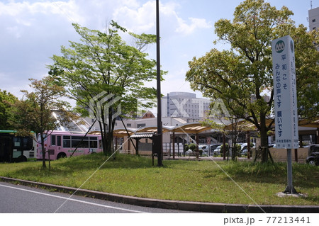 守山駅　滋賀県守山市　駅前風景 77213441