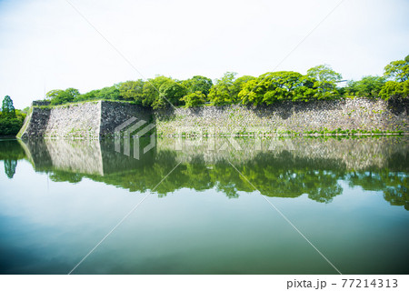 大阪城外堀の風景 大阪城外堀の風景 77214313