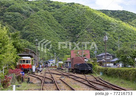 柵原ふれあい鉱山公園の保存された駅舎と車両と周りの景色を撮影 柵原ふれあい鉱山公園の保存された駅舎と車両と周りの景色を撮影 77216753