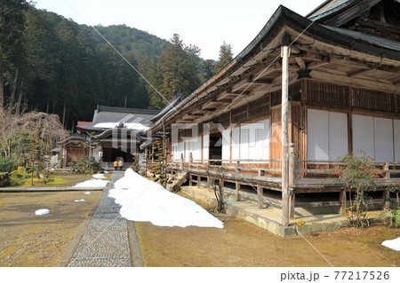 節分のころ（谷汲山華厳寺）・89（岐阜県揖斐郡揖斐川町谷汲） 77217526