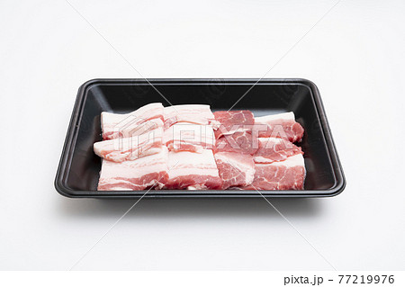 鹿児島県産 黒豚のもも肉とバラ肉 鹿児島県産 黒豚のもも肉とバラ肉 77219976