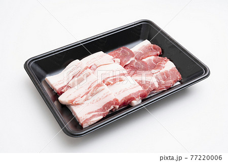 鹿児島県産 黒豚のもも肉とバラ肉 鹿児島県産 黒豚のもも肉とバラ肉 77220006