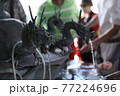 浅草寺の手水舎 77224696