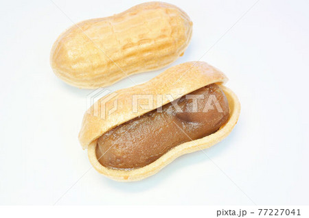 ピーナッツもなか ピーナッツもなか 77227041