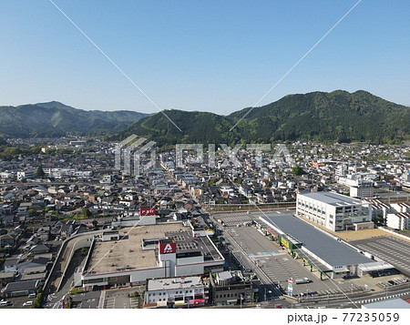 地方の街並み（空撮） 77235059