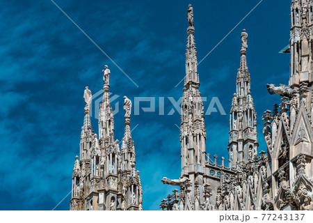 View of magnificent Cathedral of Milano, Milan, Italy, summer ti 77243137