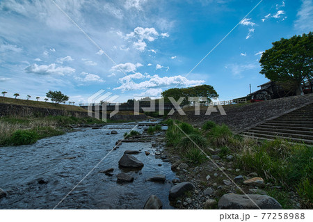 栃木県那須町、三蔵川の親水公園 77258988