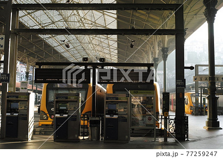 ポルト駅 77259247