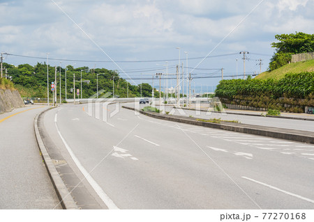 ライカム前の道路 77270168