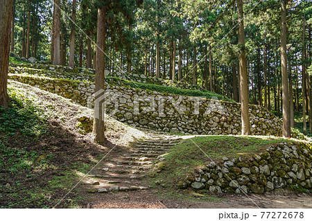 七尾城の石垣 77272678