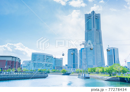 ヨコハマエアキャビン / 都市型循環式ロープウェイ / みなとみらいの風景 77278434
