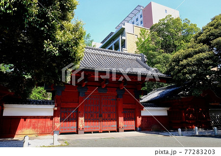 東京大学・赤門 77283203