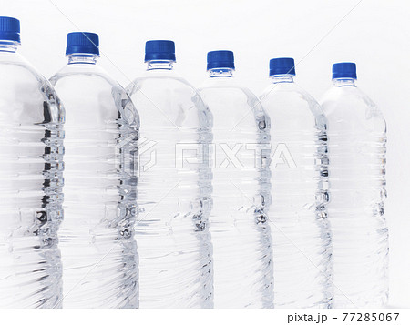ペットボトル 水 ペットボトル 水 77285067