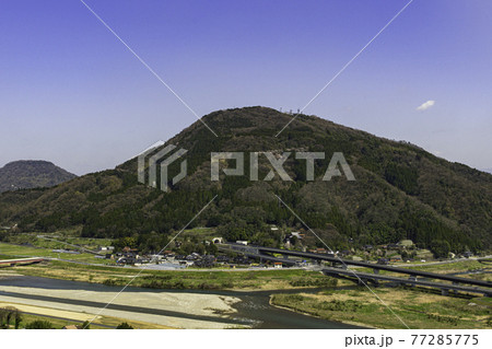 河原城 霊石山を望む 鳥取県鳥取市 河原城 霊石山を望む 鳥取県鳥取市 77285775