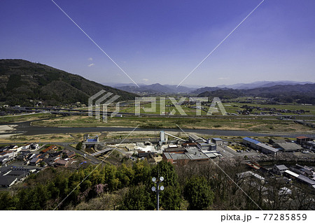 河原城 八頭町方面を望む 鳥取県鳥取市 河原城 八頭町方面を望む 鳥取県鳥取市 77285859