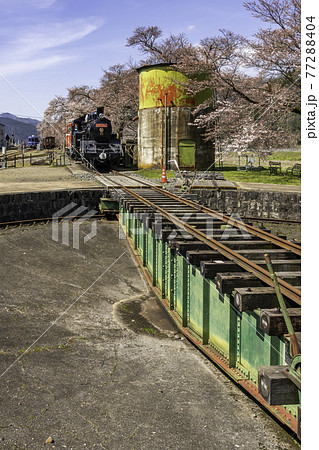 若桜駅　転車台　鳥取県八頭郡若桜町 77288404